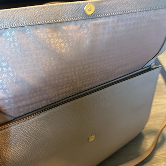 Kate Spade Taupe Pebbled Leather Large Front Flap Tote w/ Black Suede Sides - Picture 5 of 8